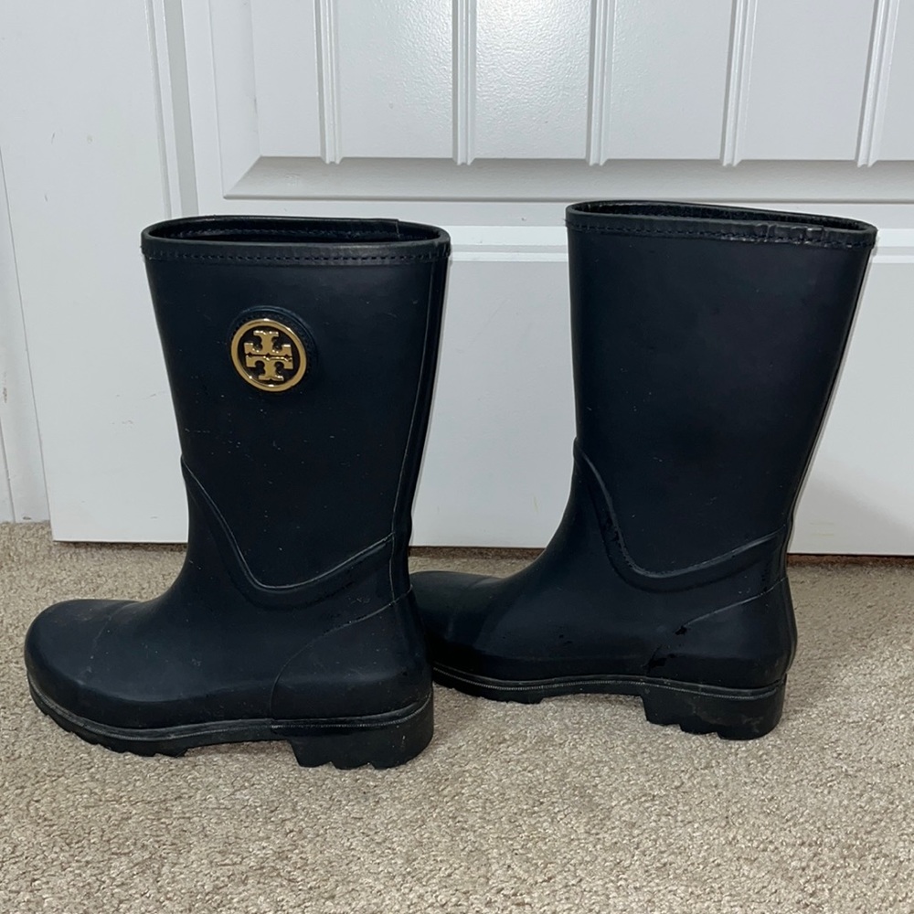 Navy blue Tory Burch rain boots